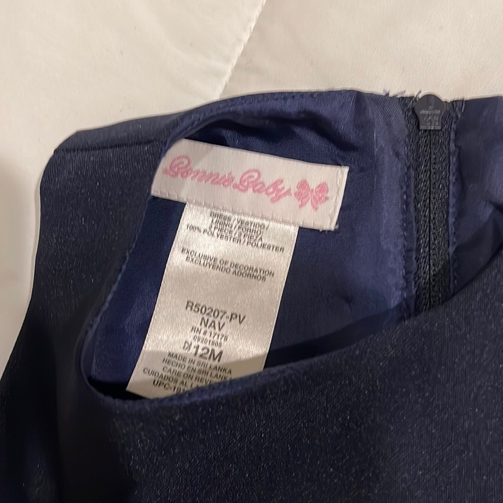 Girls 12m dress - Picture 2 of 5
